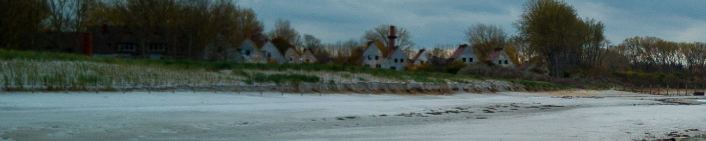 Die Gebäude von der Halbinsel Warnow