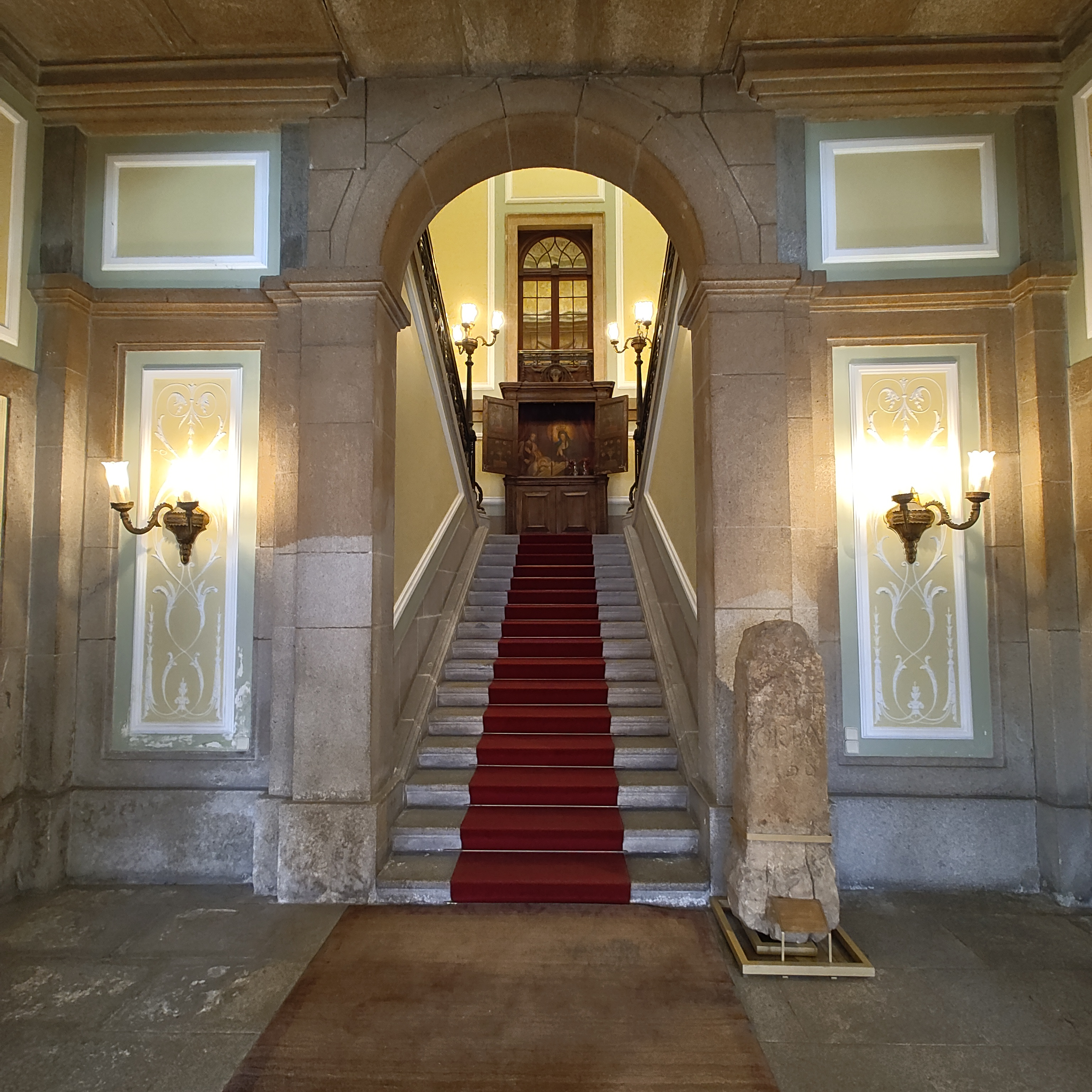 Treppenaufgang im "Haus des Weines"