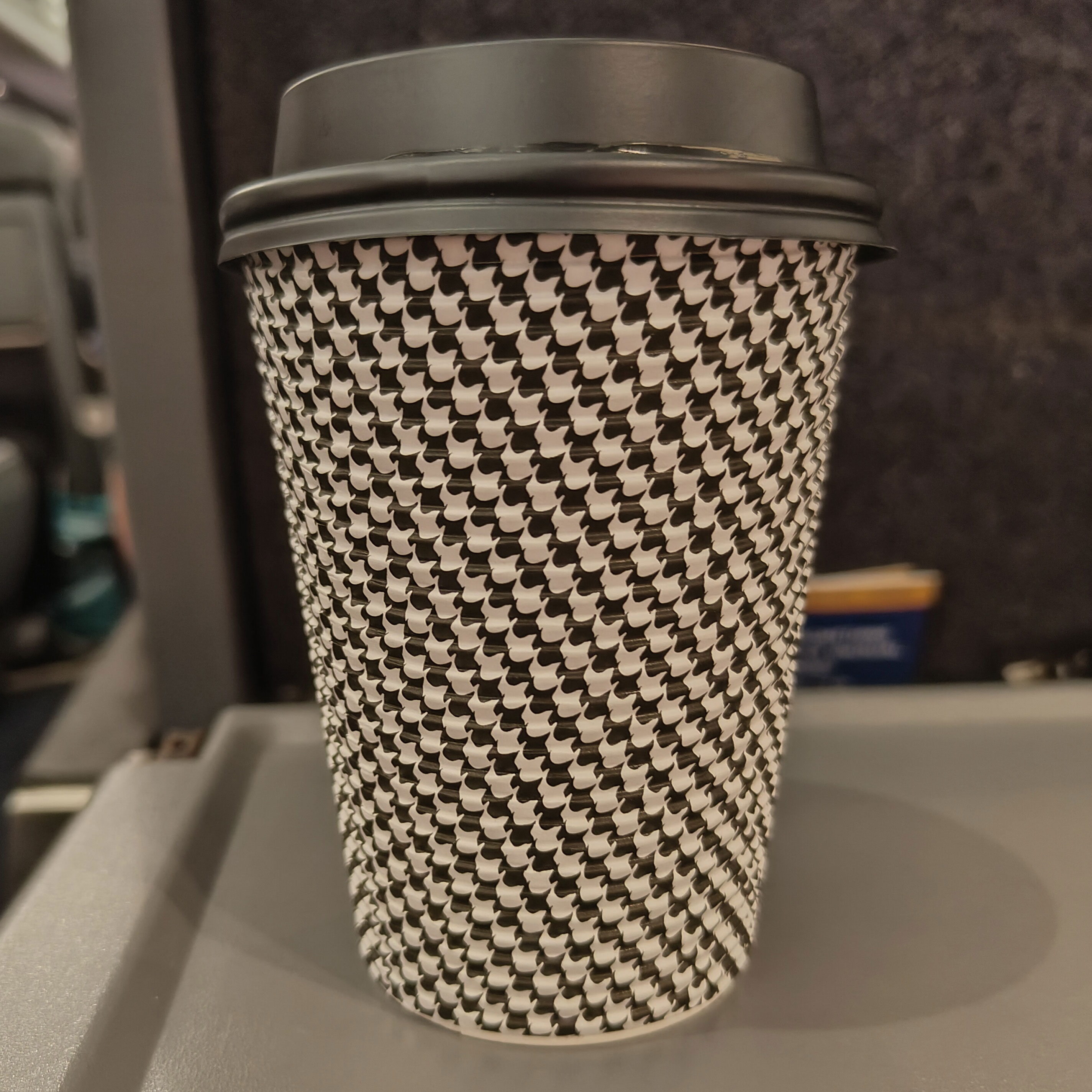 Schönste Kaffeebecher bis jetzt von der Vesuvio Bakery