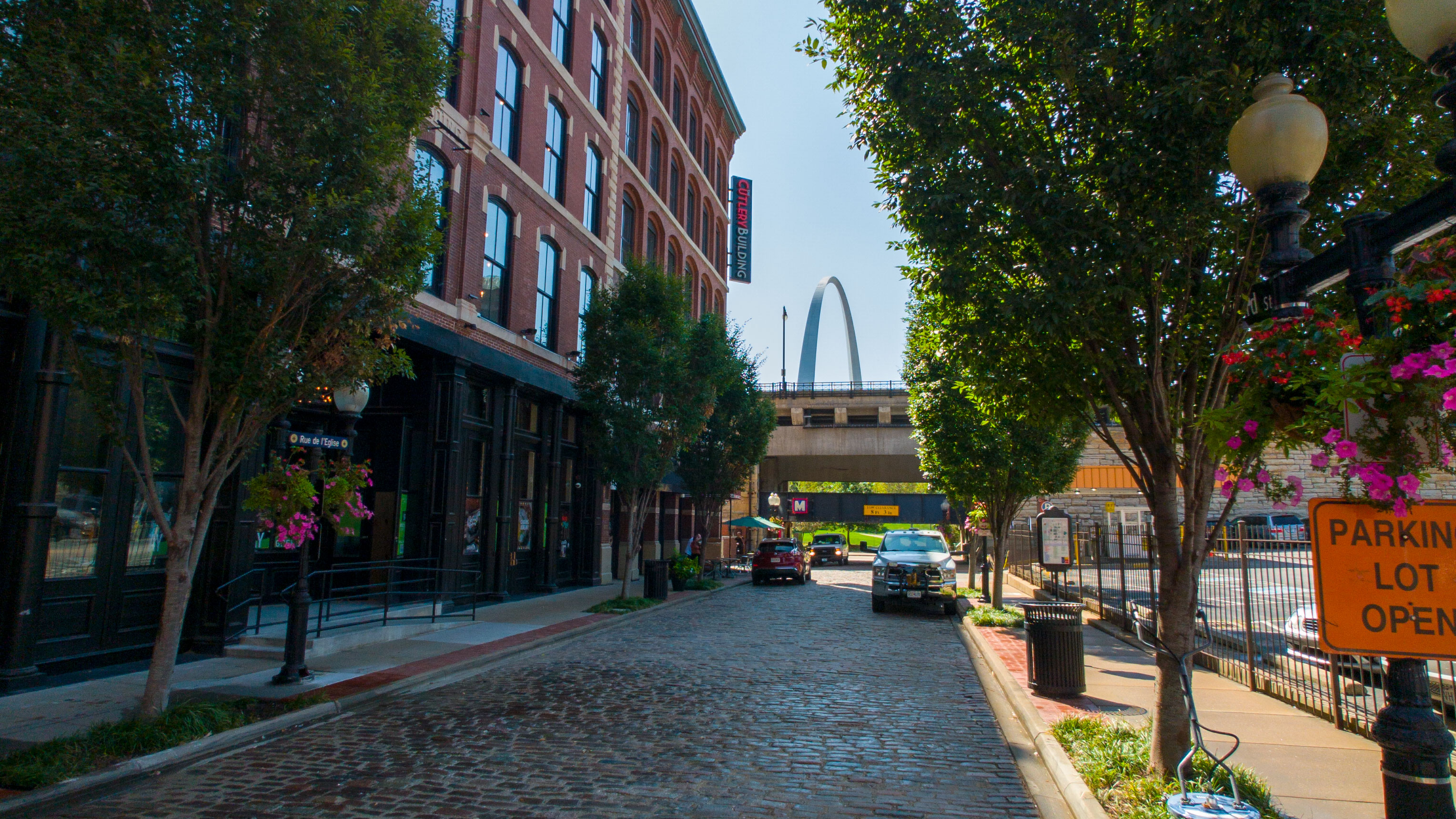 Immer wieder der Arch im Blick