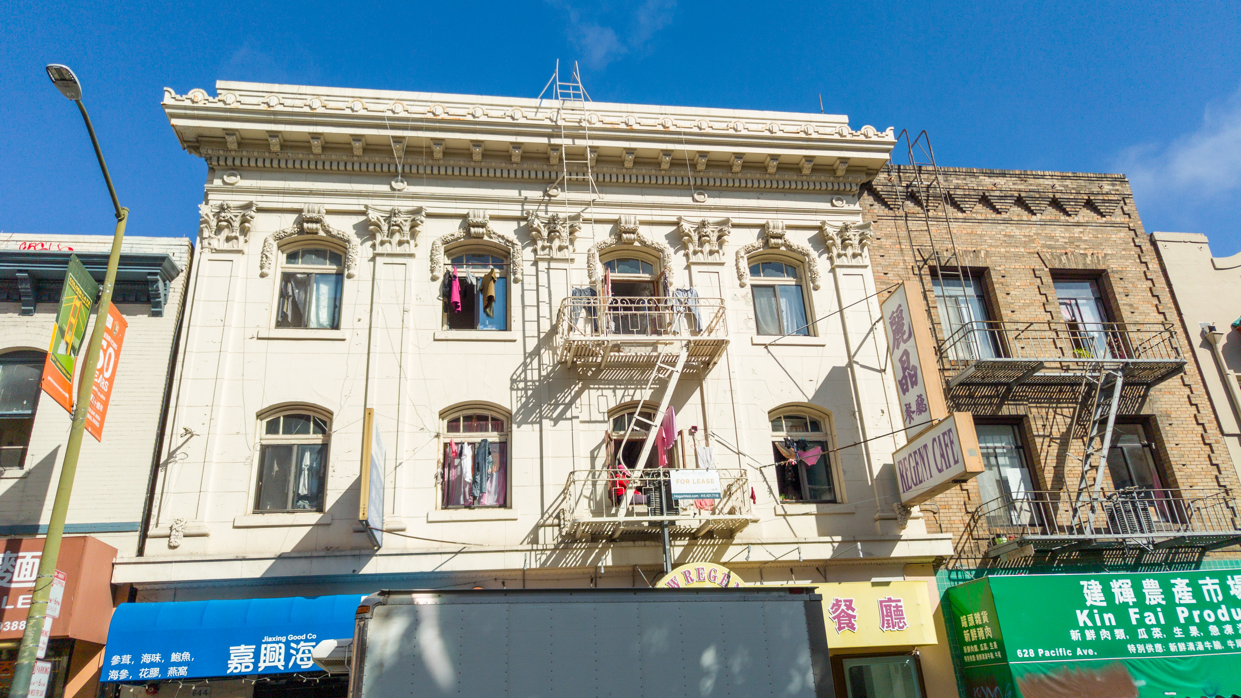 Pinke Unterwäsche ist so wichtig